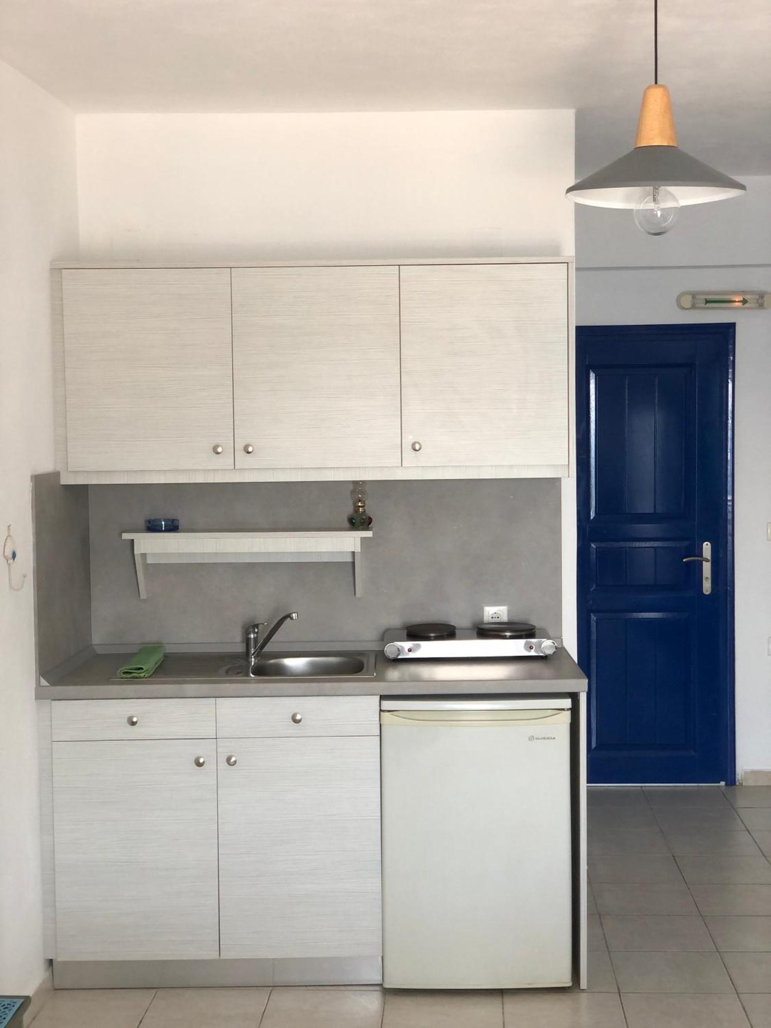 Vrahos Rooms - Studios Alopronia Dış mekan fotoğraf