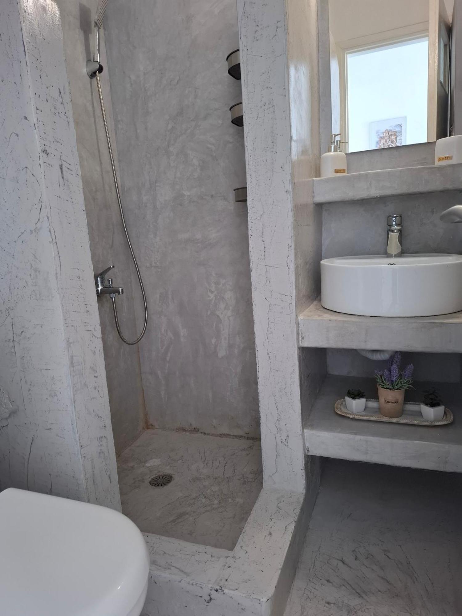 Vrahos Rooms - Studios Alopronia Dış mekan fotoğraf